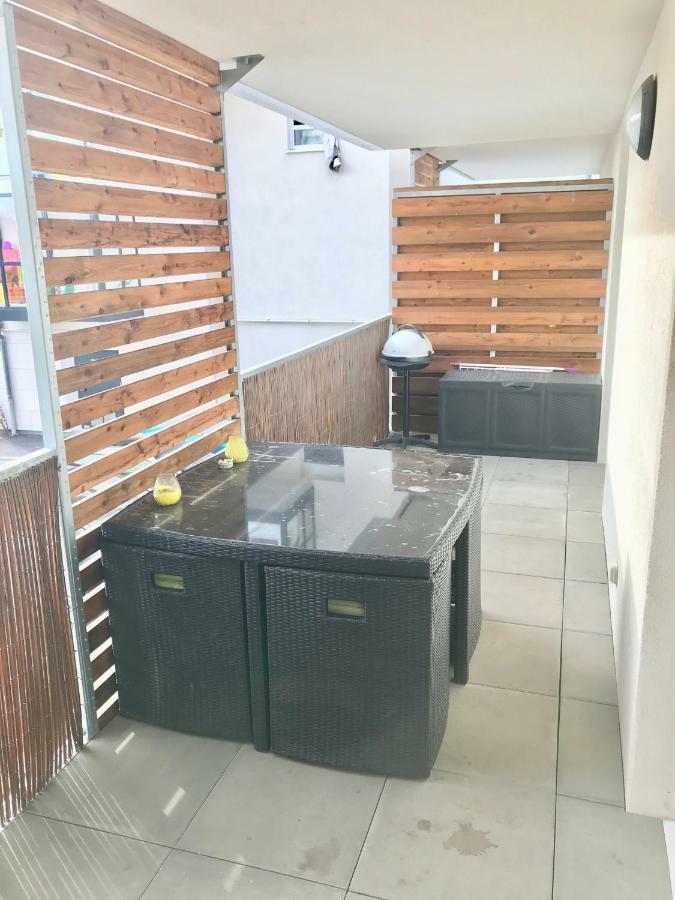 Le T2 Appartement Moderne Avec Terrasse Et Parking Στρασβούργο Εξωτερικό φωτογραφία